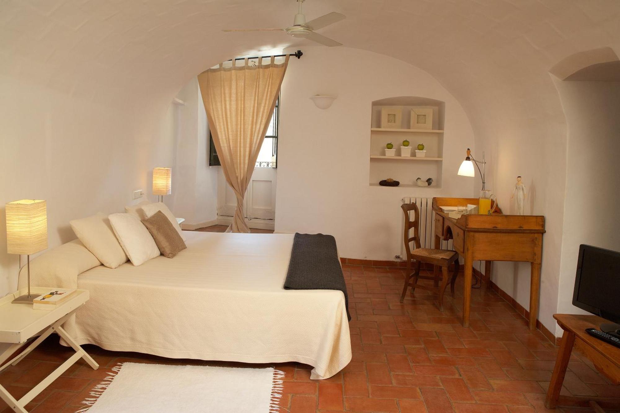 Hotel La Placa Madremanya Bagian luar foto