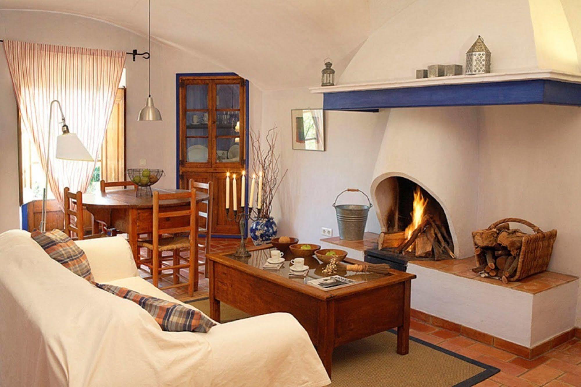 Hotel La Placa Madremanya Bagian luar foto